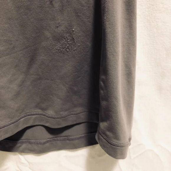 Lululemon Size 4  Racerback Tank Top Built In Bra - Picture 6 of 16